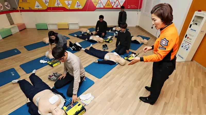 생명을 살리는 심폐소생술(CPR) 및 AED 사용법 실습장