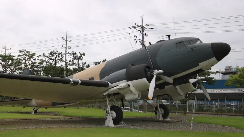 실제 대한민국 대통령 전용기로 사용된 C-54E 스카이마스터 실물